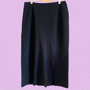 Vintage 90s ribbed midi black skirt with slit